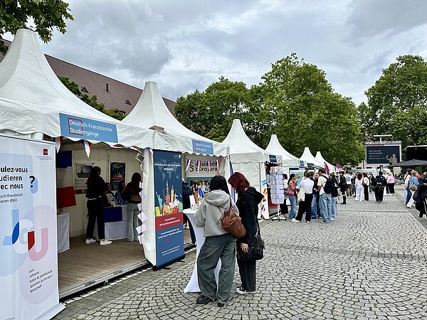 Jahrgang 11 beim Tag der offenen Uni in Mainz